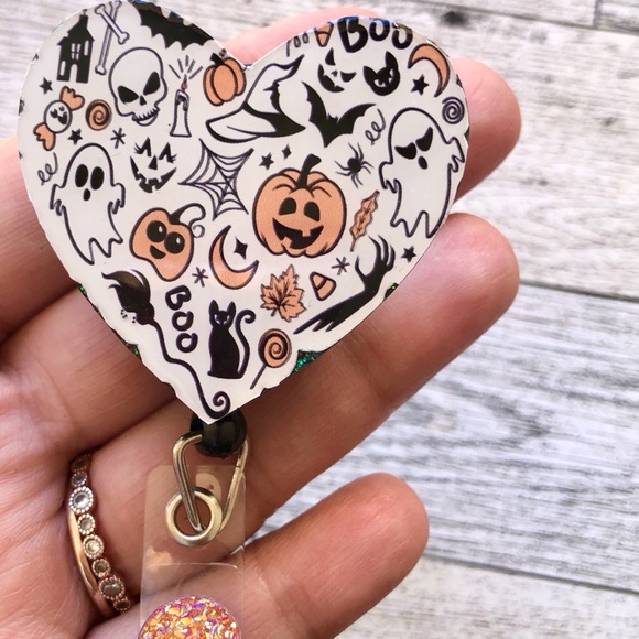 Halloween heart Badge Reel - Picture 3 of 4